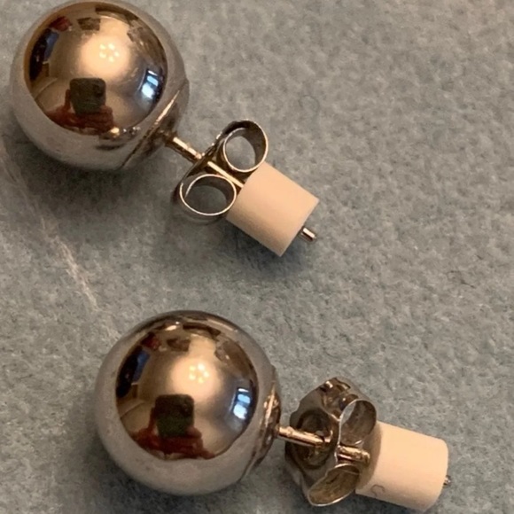 14K White Gold Earrings - Picture 1 of 10